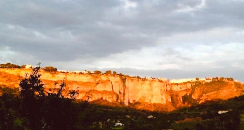 Hacienda Puerto De Las Muelas Ronda Bagian luar foto